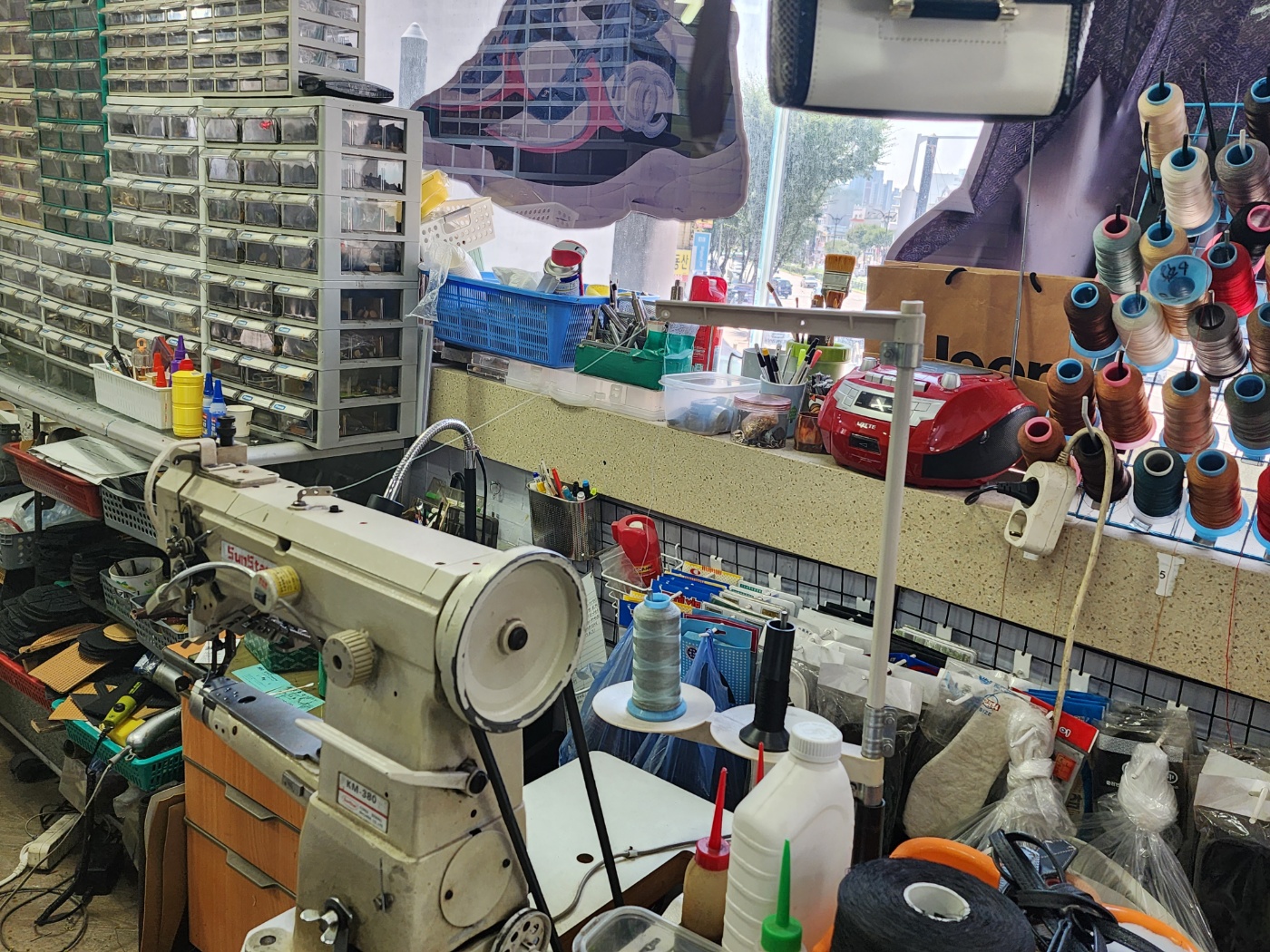 2000769928_nY7POLEF_210e69d95b4ecf812b4d92234e5ac6a2a2d9a6b5.jpg 이미지크게보기