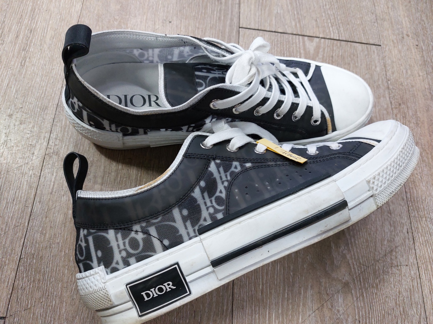 2000769928_UY8FKHbi_b75d33273fab7ec3e76833e73980a5a6df1bc8fc.jpg 이미지크게보기